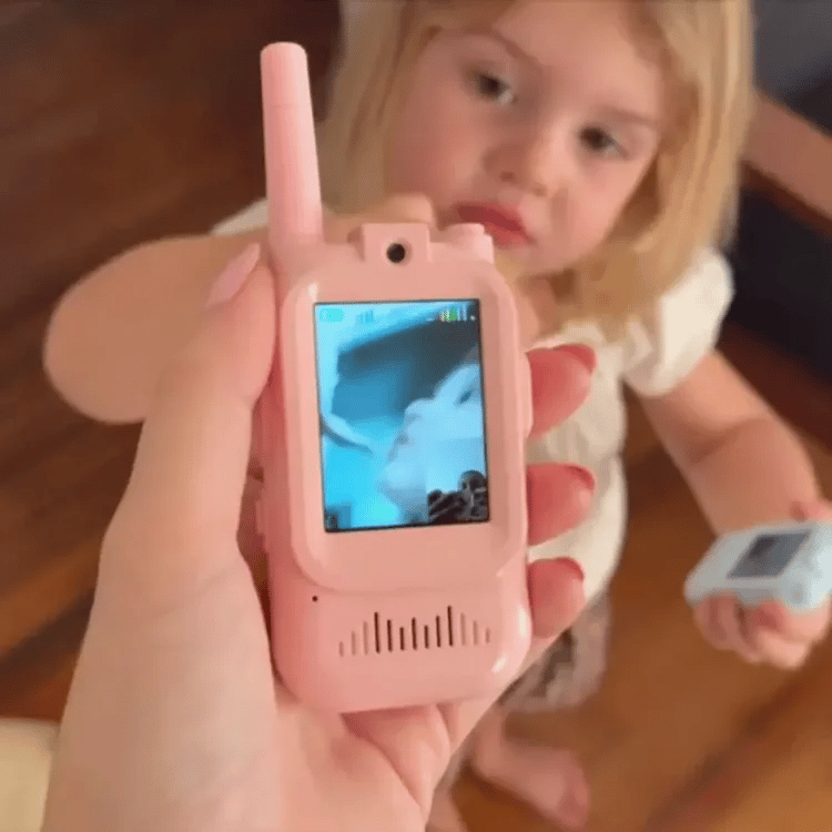 BuddyTalk™ Video Walkie Talkies